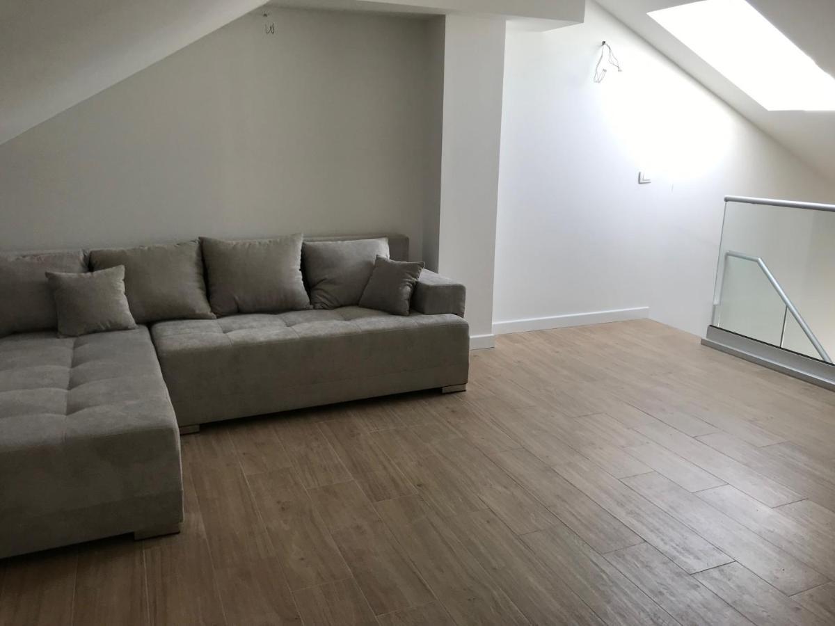 Galeria Apartment Podstrana Bagian luar foto