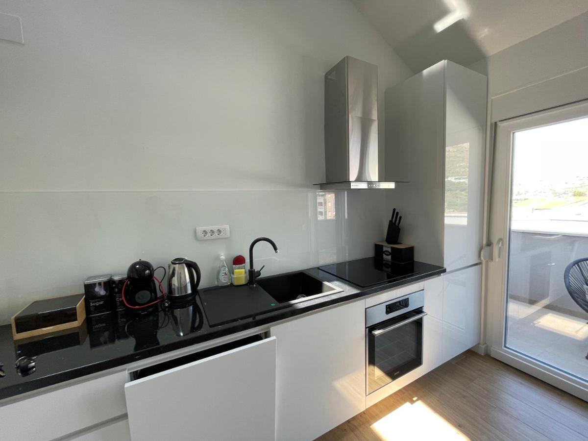 Galeria Apartment Podstrana Bagian luar foto