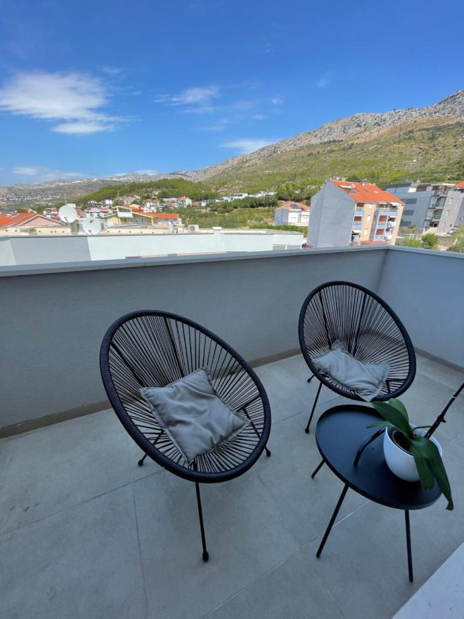 Galeria Apartment Podstrana Bagian luar foto
